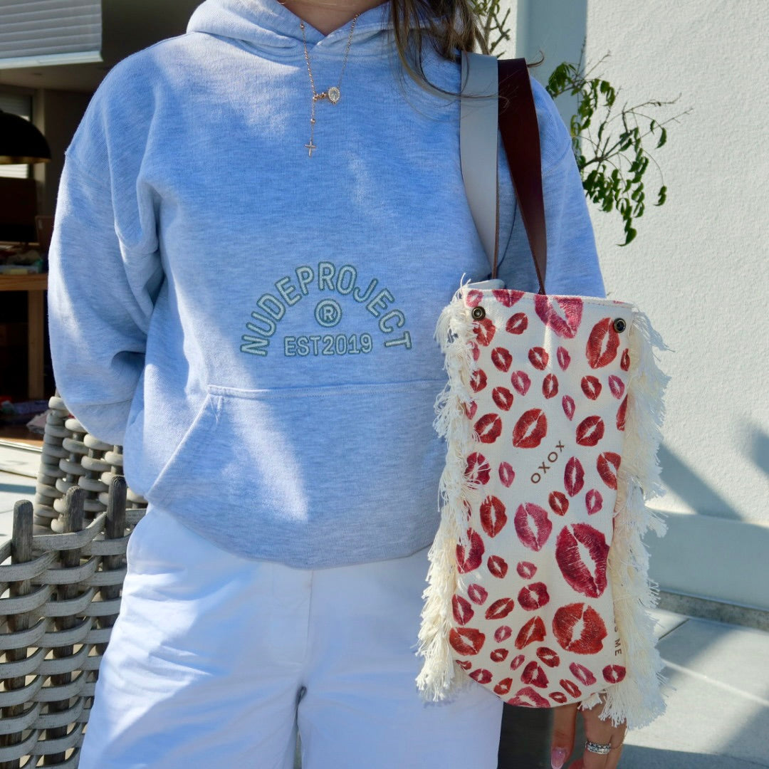 Bolsa Wallow Marilyn com Alça de Couro Duo Marrom e Off White com Zíper