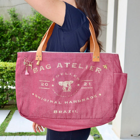 Bolsa Wallow Vinho com Alça de Couro Caramelo