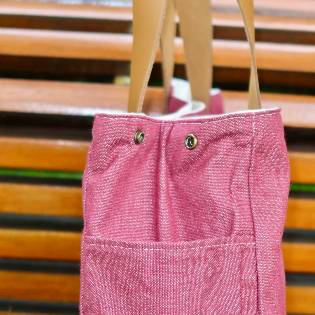 Bolsa Wallow Vinho com Alça de Couro Caramelo