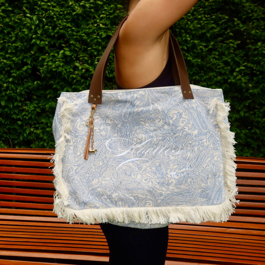 Bolsa Wallow Arabesque Azul com Alça de Couro Marrom