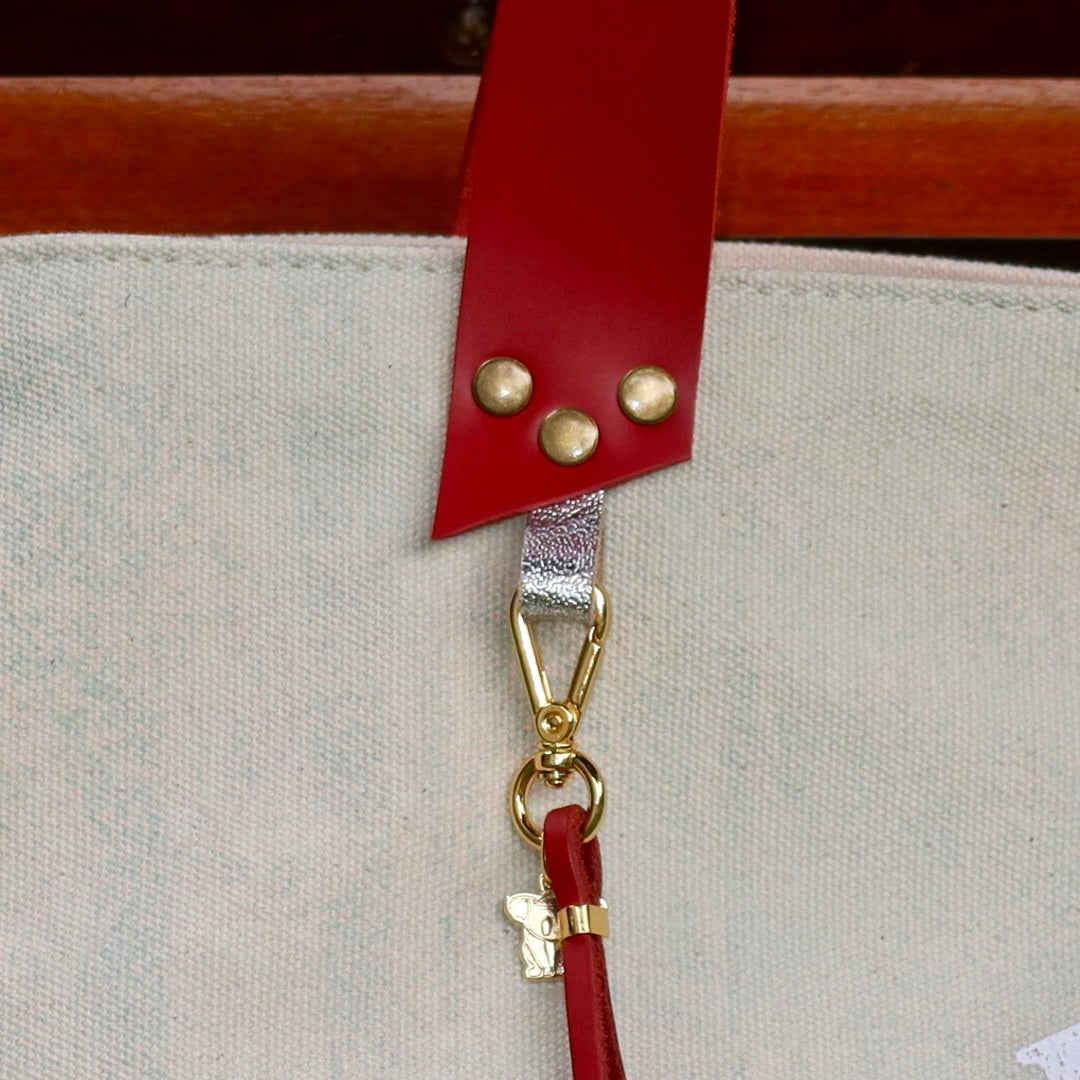 Bolsa Wallow Azul com Alça de Couro Vermelho