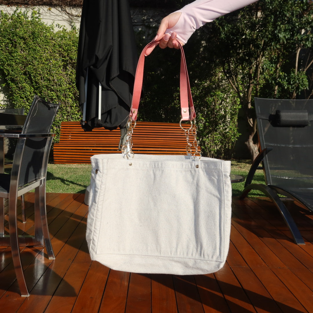 Bolsa Katrin Cinza com Alças de Corrente e Couro Rosa Claro