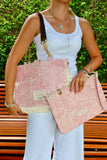 Bolsa Katrin Arabesque Rosa com Alças de Corrente e Couro Marrom Escuro