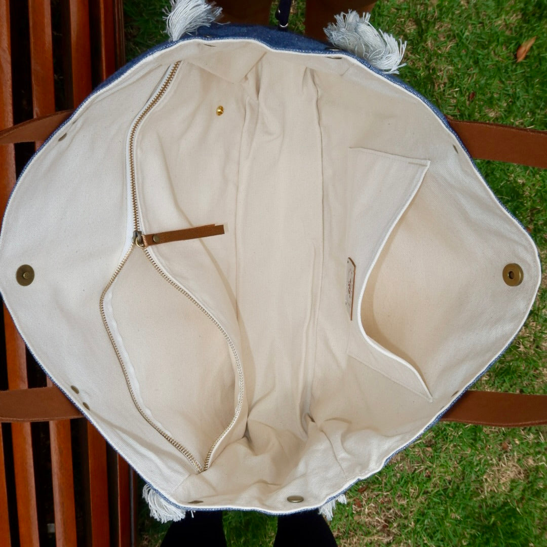 Bolsa Wallow Jeans com Alça de Couro Marrom