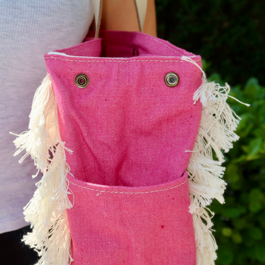Bolsa Wallow Rosa Choque com Alça de Couro Off White com Zíper