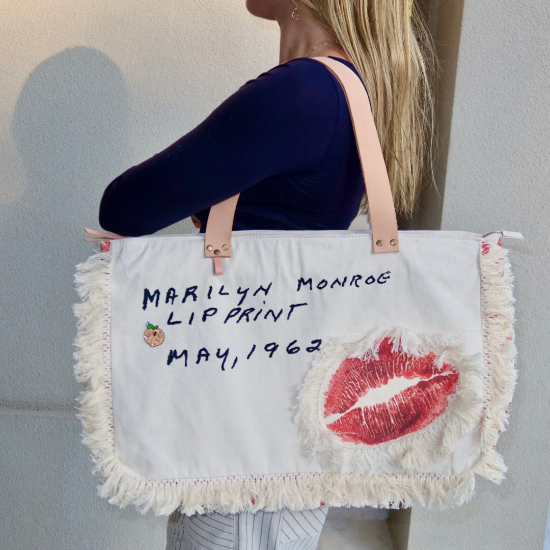 Bolsa Wallow Marilyn com Alça de Couro Rosa Claro com Zíper