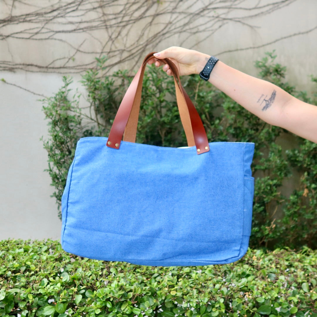 Bolsa Wallow Azul Port com Alça de Couro Marrom