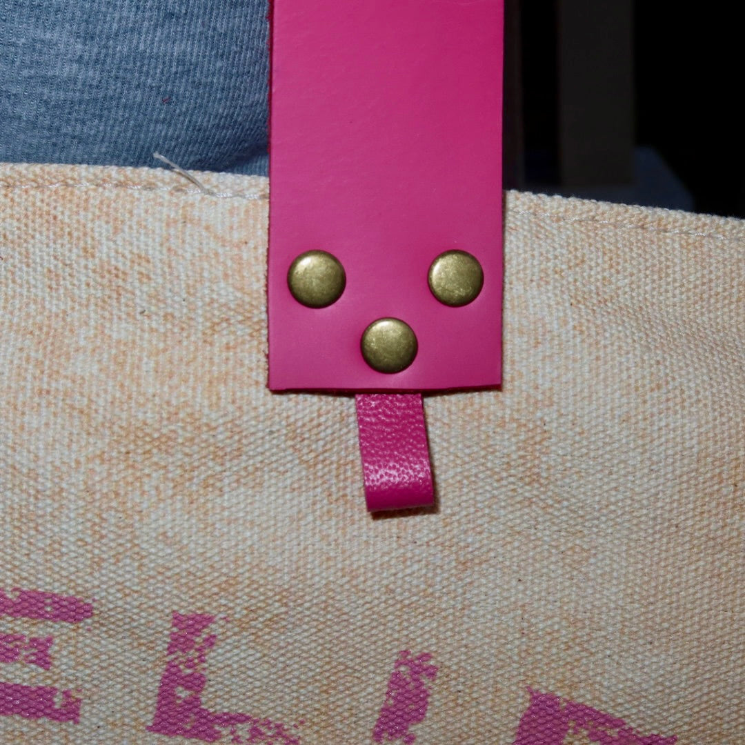 Bolsa Wallow Laranja com Alça de Couro Rosa com Zíper