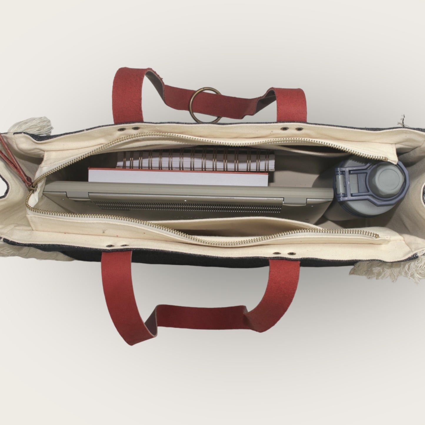 Bolsa Wallow Good Vibes Rosa com Alça de Couro Prata com Zíper