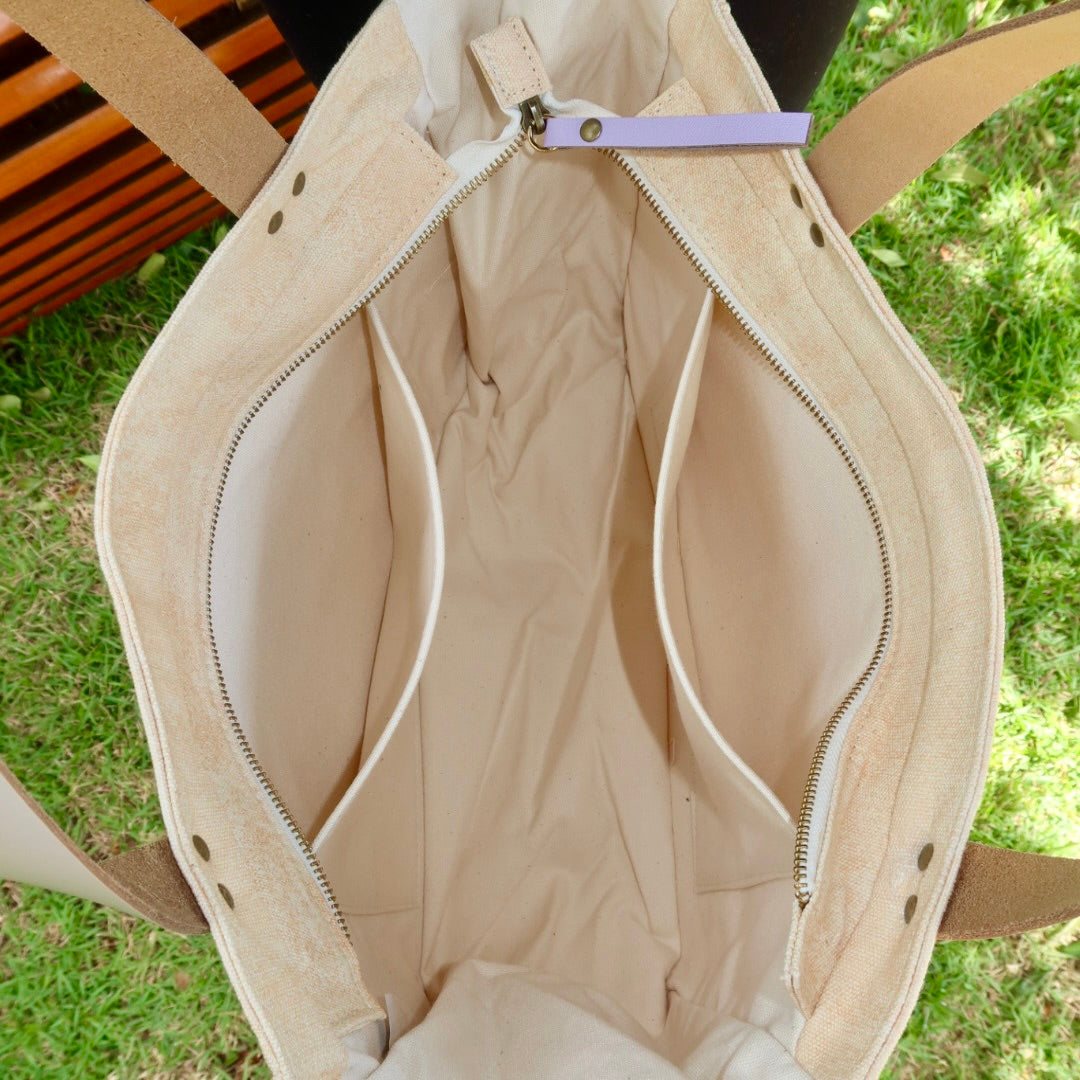 Bolsa Nuna Laranja com Alças de Couro Off White