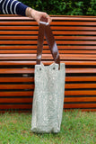 Bolsa Wallow Arabesque Verde com Alça de Couro Marrom Vinil