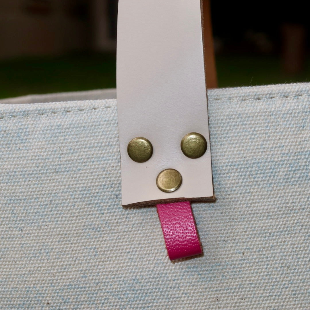 Bolsa Nuna Azul com Alças de Couro Off White