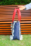 Bolsa Nuna Jeans com Alças de Couro Vermelho com Zíper