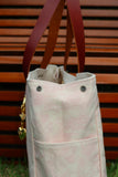 Bolsa Wallow Lilac com Alça de Couro Marrom