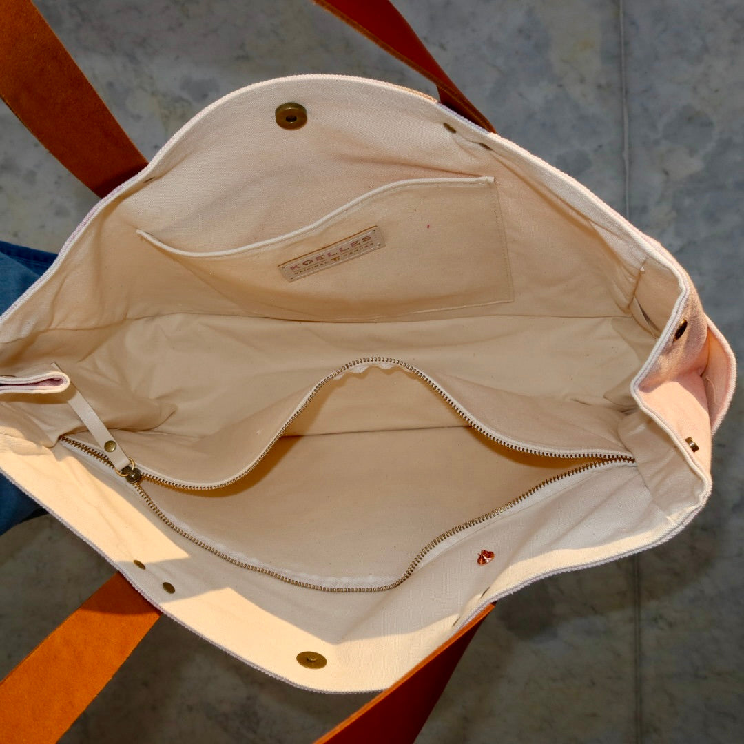 Bolsa Wallow Lilac com Alça de Couro Marrom