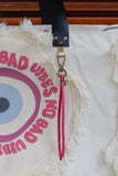 Bolsa Wallow Good Vibes Rosa com Alça de Couro Preto com Zíper