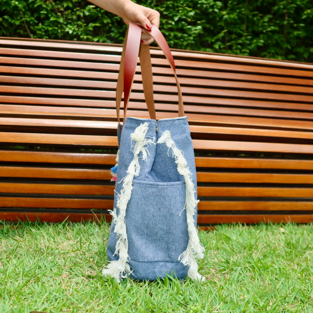 Bolsa Wallow Jeans com Alça de Couro Marrom
