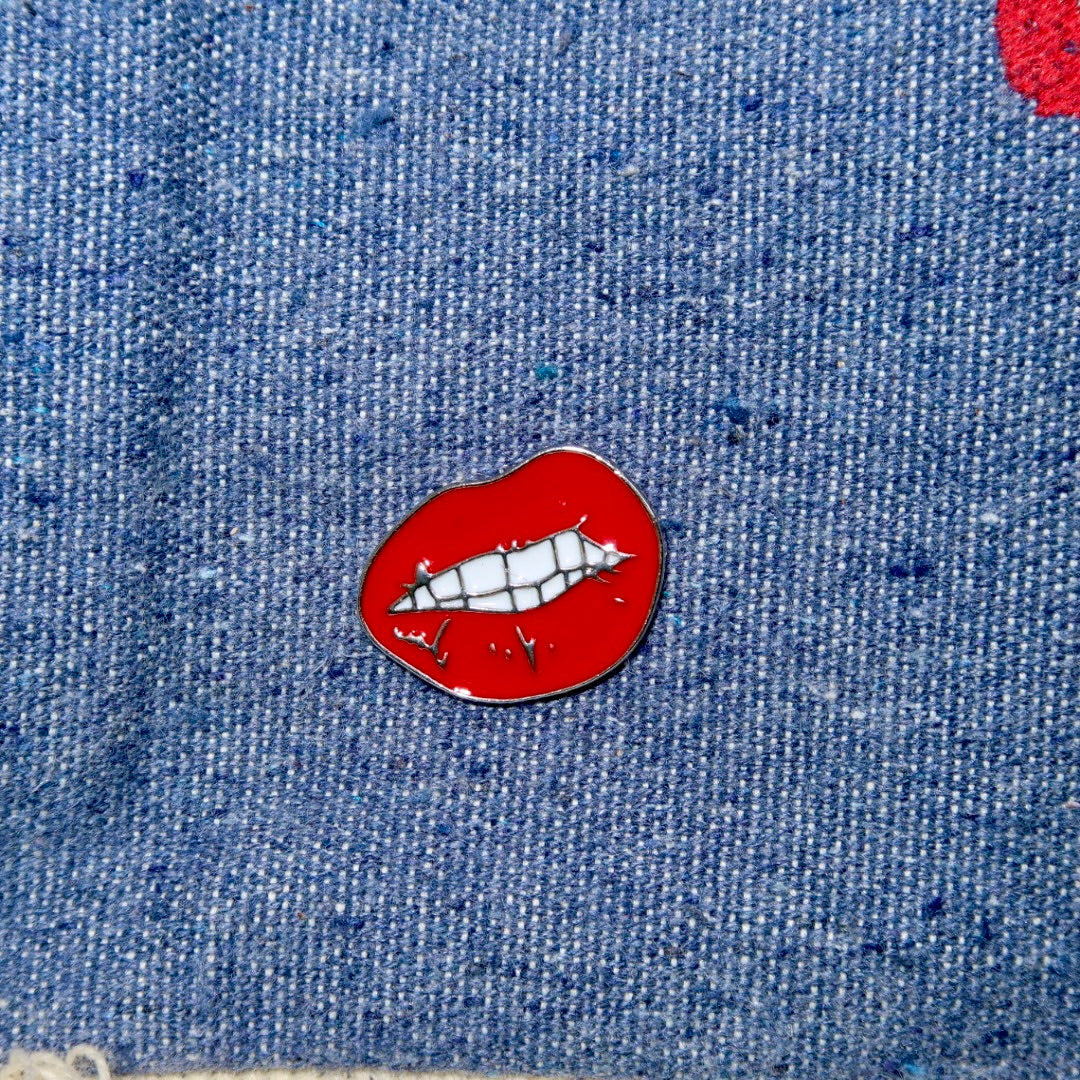 Bolsa Wallow Jeans com Alça de Couro Marinho