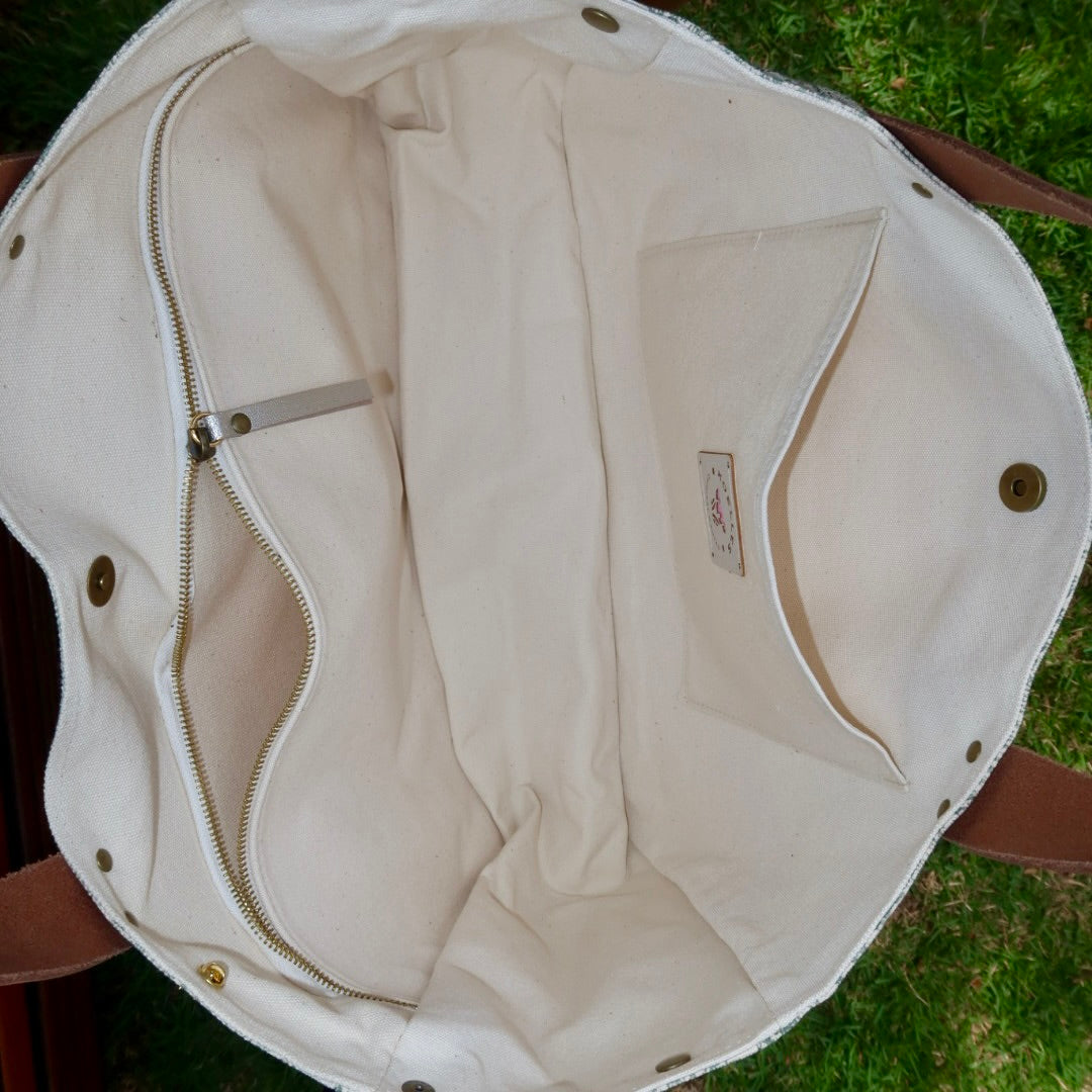 Bolsa Wallow Arabesque Verde com Alça de Couro Bege