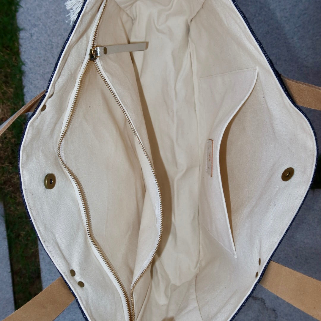 Bolsa Wallow Jeans Escuro com Alça de Couro Off White