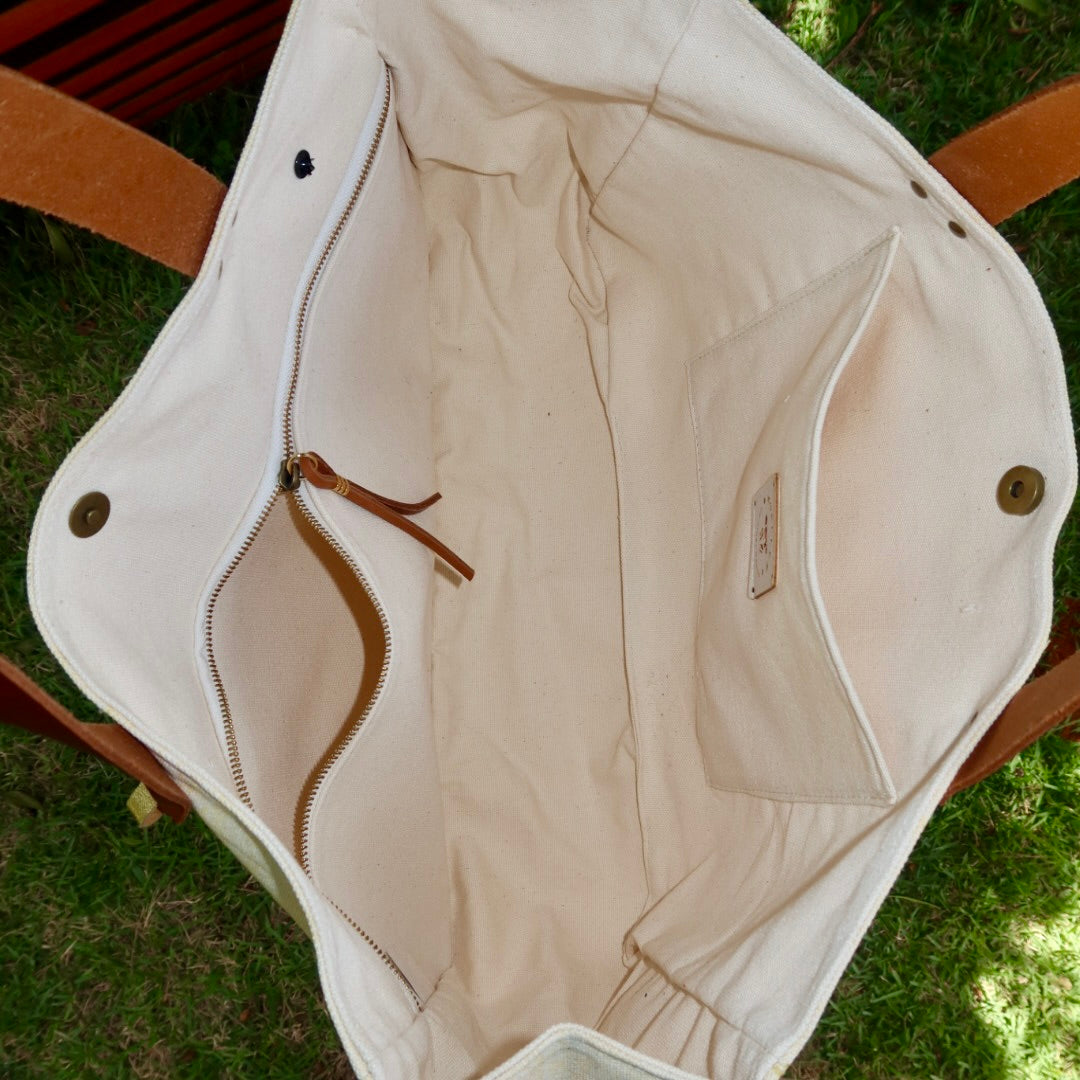 Bolsa Wallow Amarelo com Alça de Couro Marrom