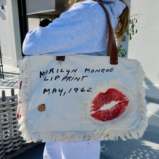 Bolsa Wallow Marilyn com Alça de Couro Marrom