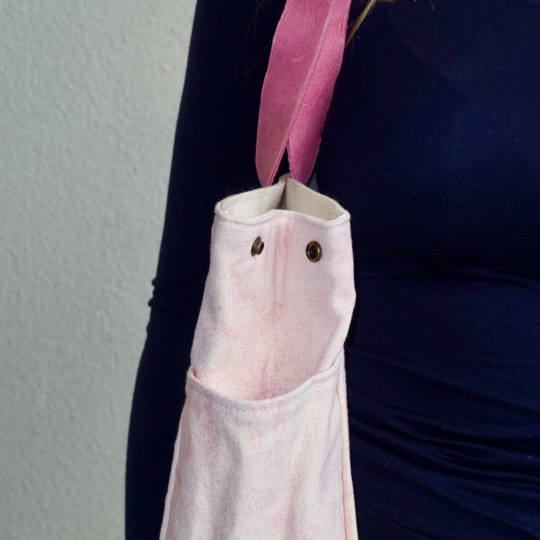 Bolsa Wallow Lilac com Alça de Couro Rosa