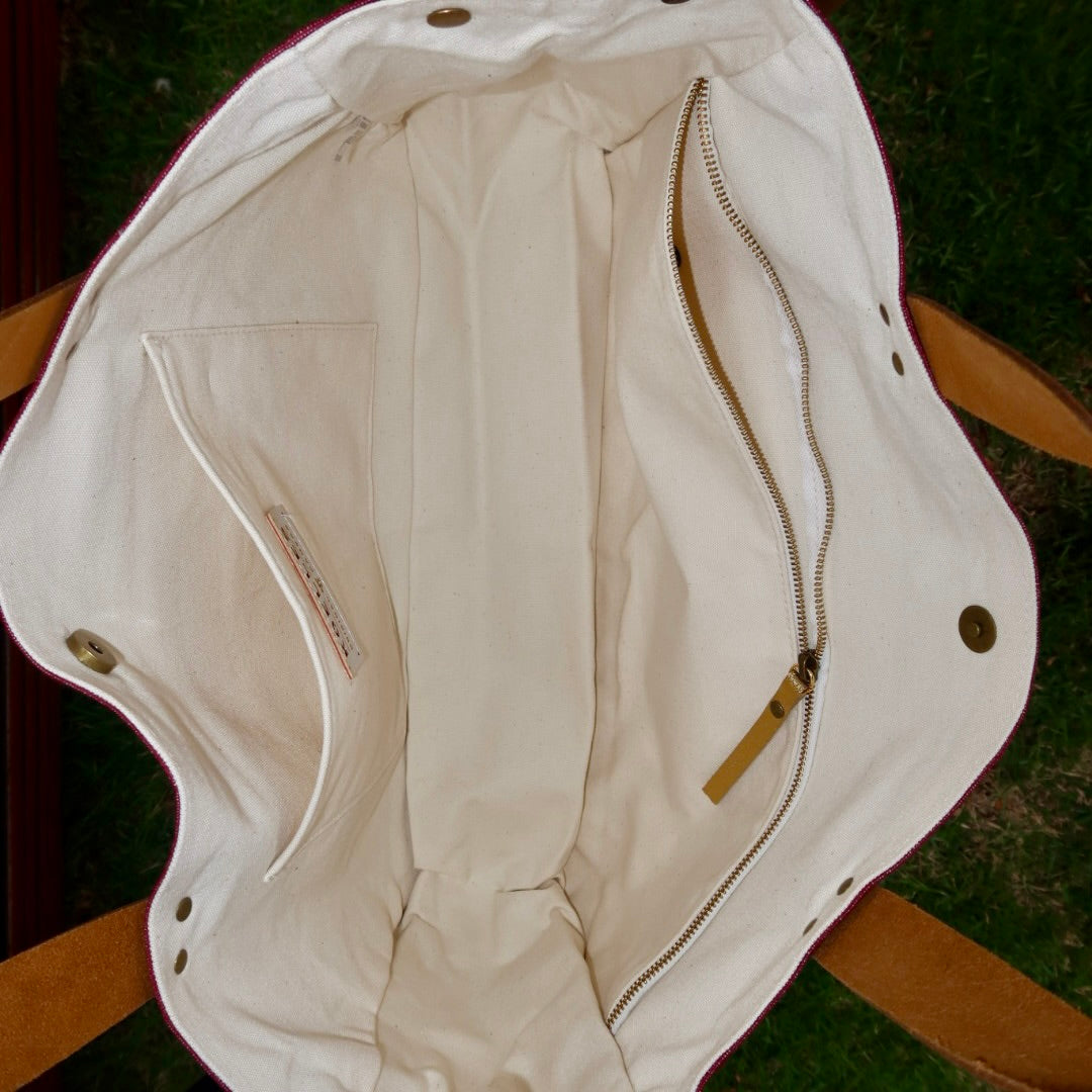 Bolsa Wallow Vinho com Alça de Couro Caramelo