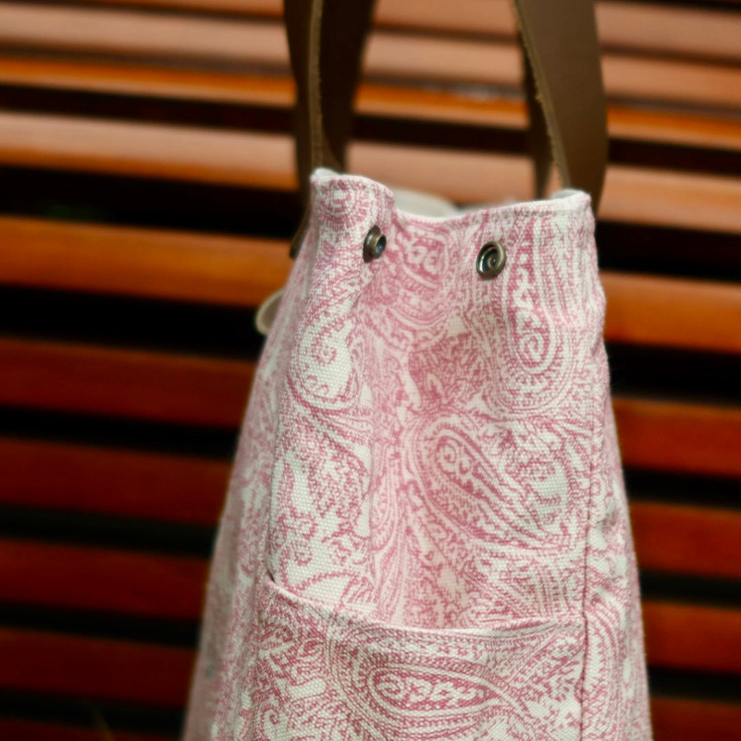Bolsa Wallow Arabesque Rosa com Alça de Couro Marrom