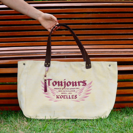 Bolsa Wallow Amarela com Alça de Couro Marrom Escuro