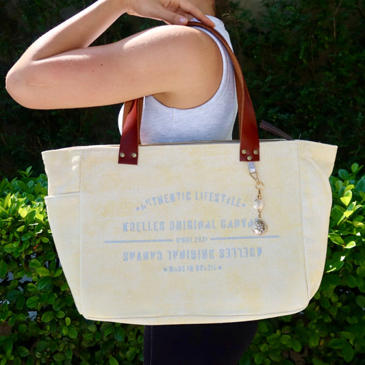 Bolsa Nuna Amarelo com Alças de Couro Marrom