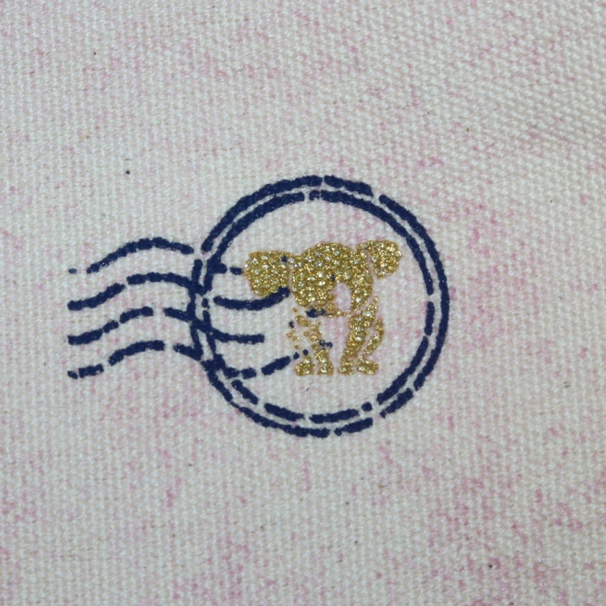 Necessaire Flat Lilac Estampada (Marinho e Dourado)