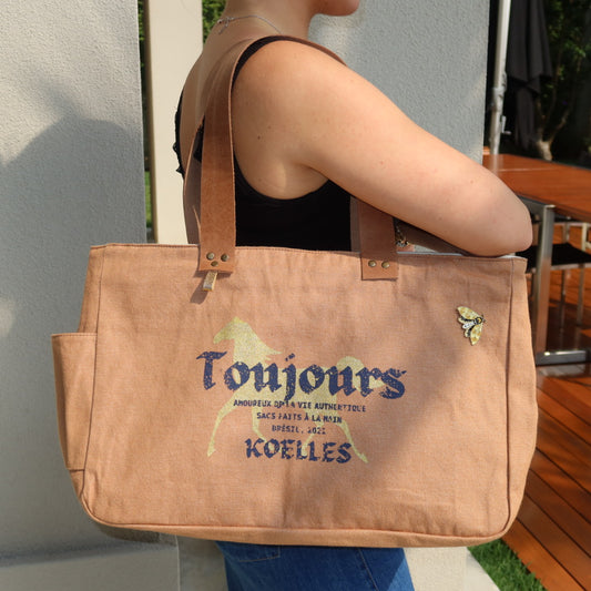 Bolsa Wallow Caramelo com Alça de Couro Caramelo com Zíper