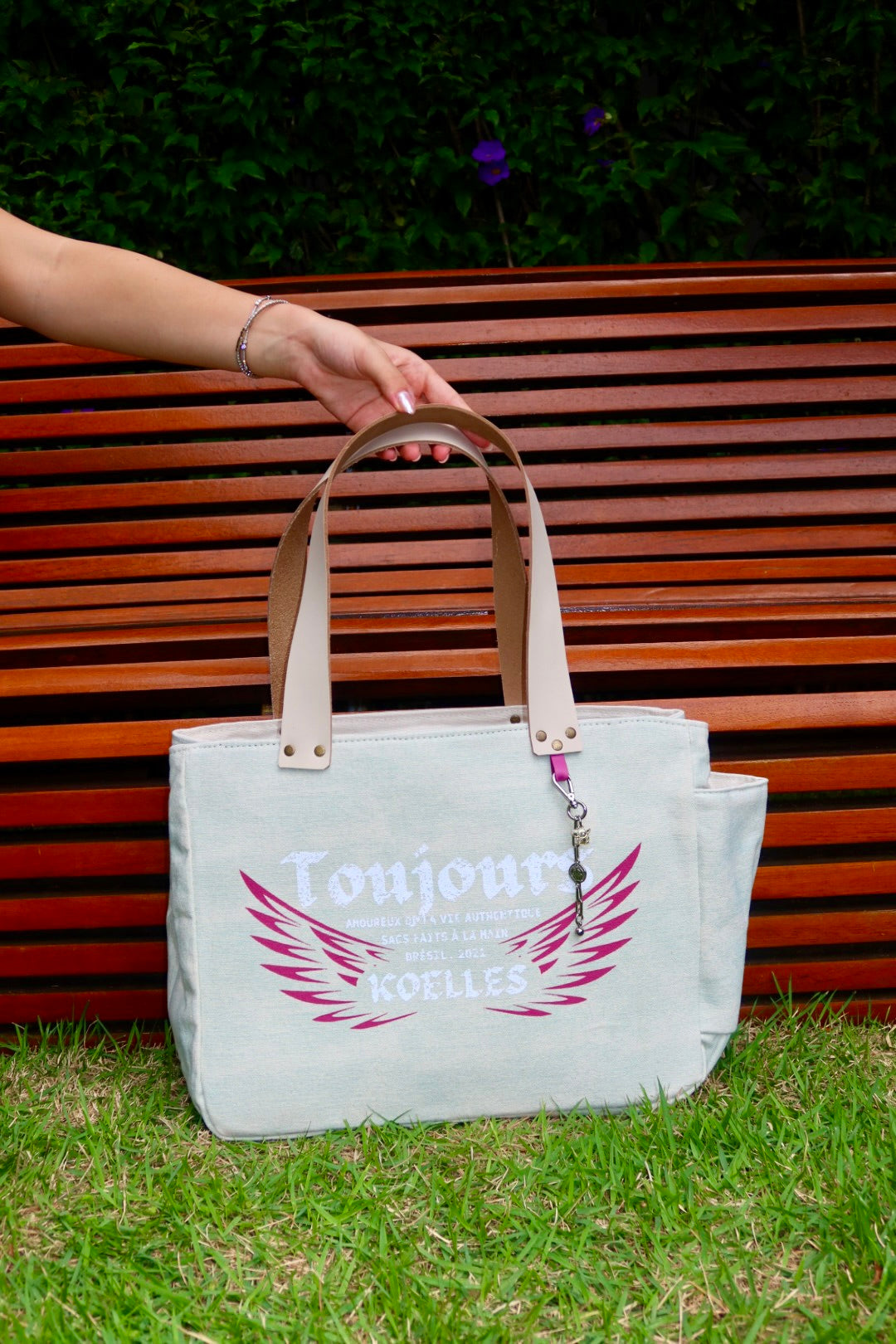 Bolsa Nuna Aqua com Alças de Couro Off White
