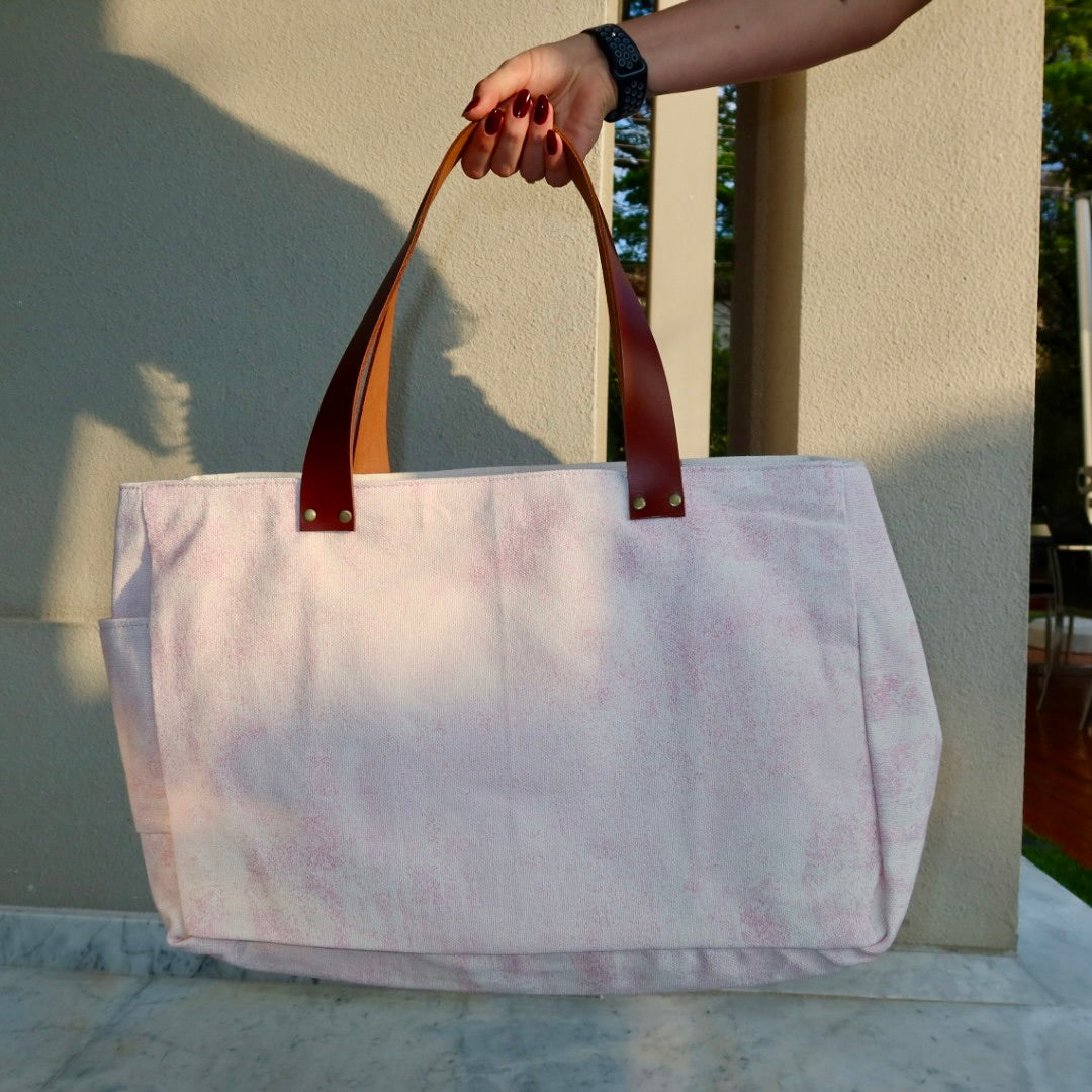 Bolsa Wallow Lilac com Alça de Couro Marrom