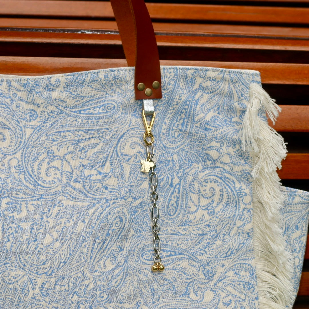 Bolsa Wallow Arabesque Azul com Alça de Couro Marrom
