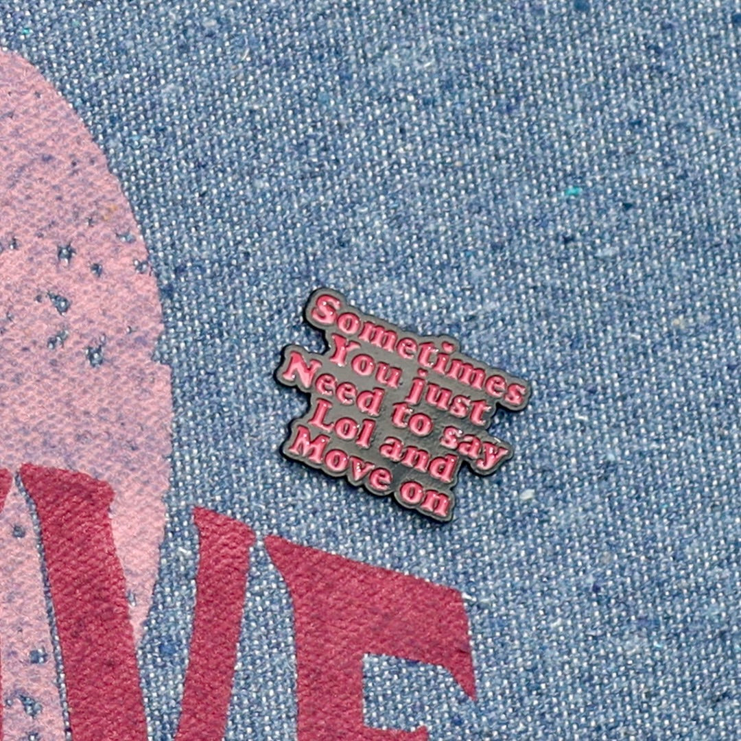 Bolsa Wallow Jeans Claro com Alça de Couro Branco