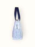 Bolsa Wallow Arabesque Azul com Alça de Couro Marinho