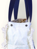 Bolsa Wallow Aqua com Alça de Couro Marinho com Zíper