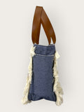 Bolsa Nuna Jeans Claro com Alças de Couro Marrom Café com Zíper
