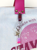 Bolsa Wallow Azul com Alça de Couro Rosa com Zíper