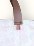 Bolsa Wallow Lilac com Alça de Couro Nude com Zíper